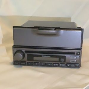 Subaru Baja AM FM CD Player